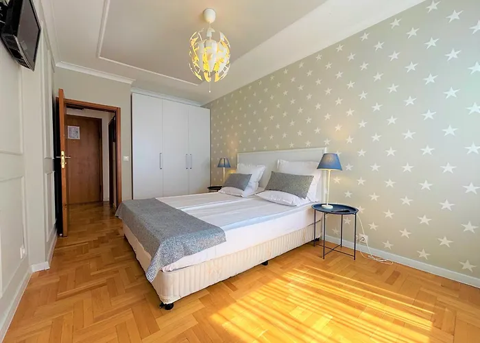 Dunav Apartment House
