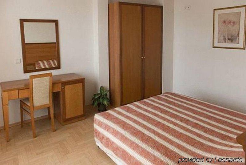 Dunav House Хотел