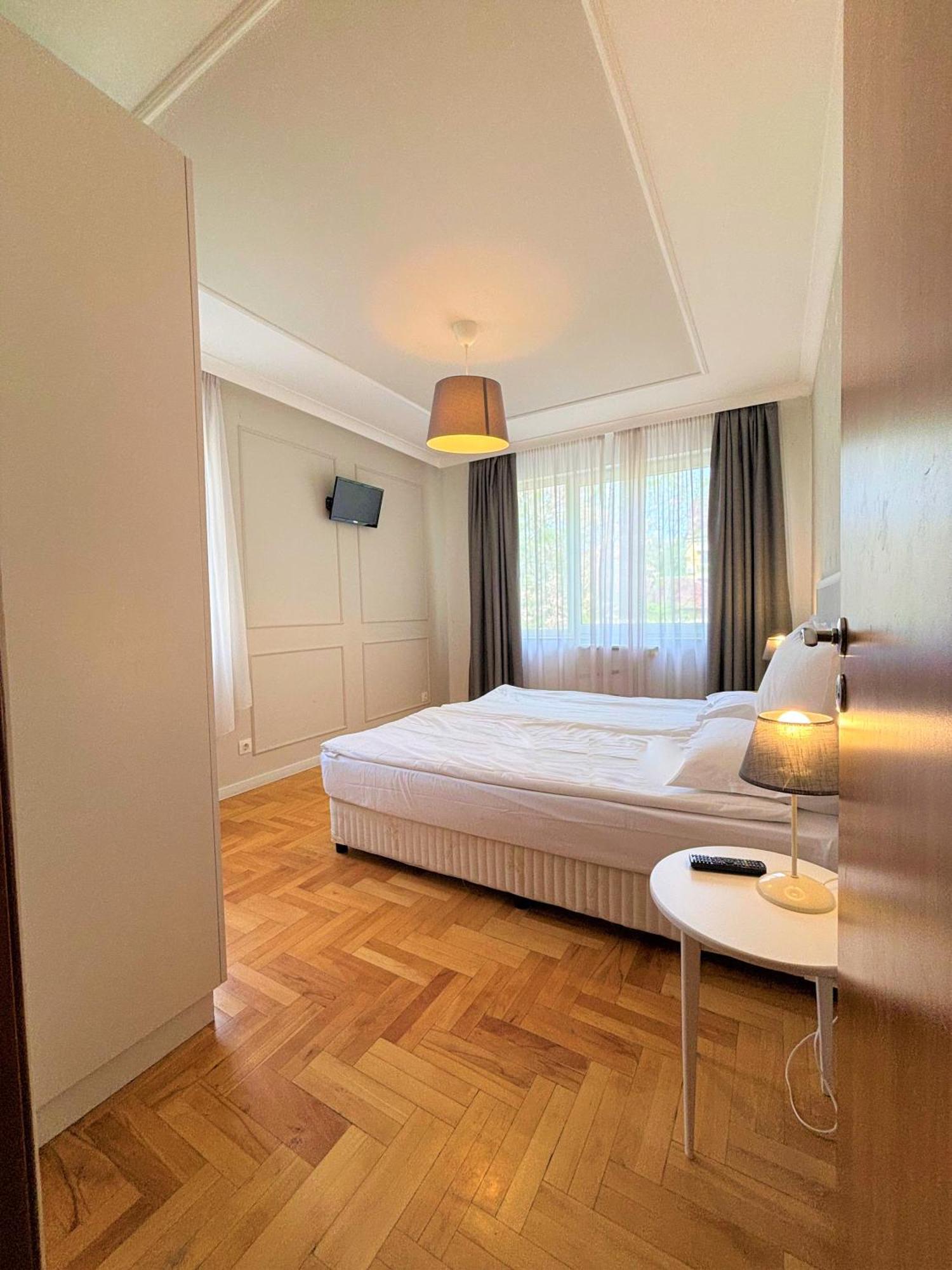 מלון Dunav House 3*