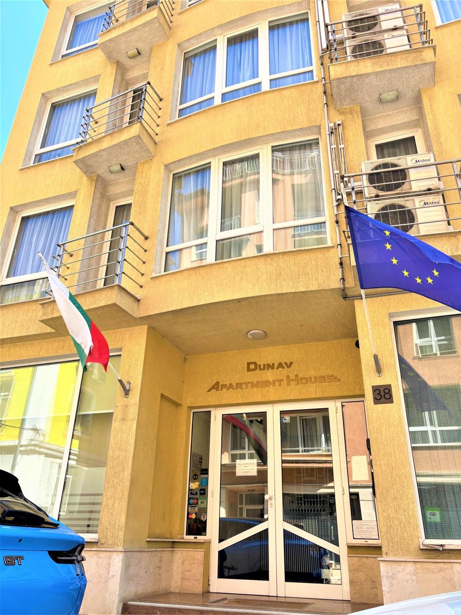 Хотел Dunav House София